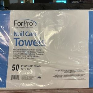 Professional Collection White Nail Care Towels